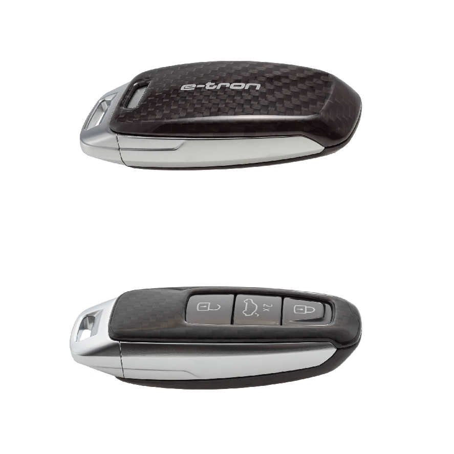 Key cover in Carbon. e-tron logo
