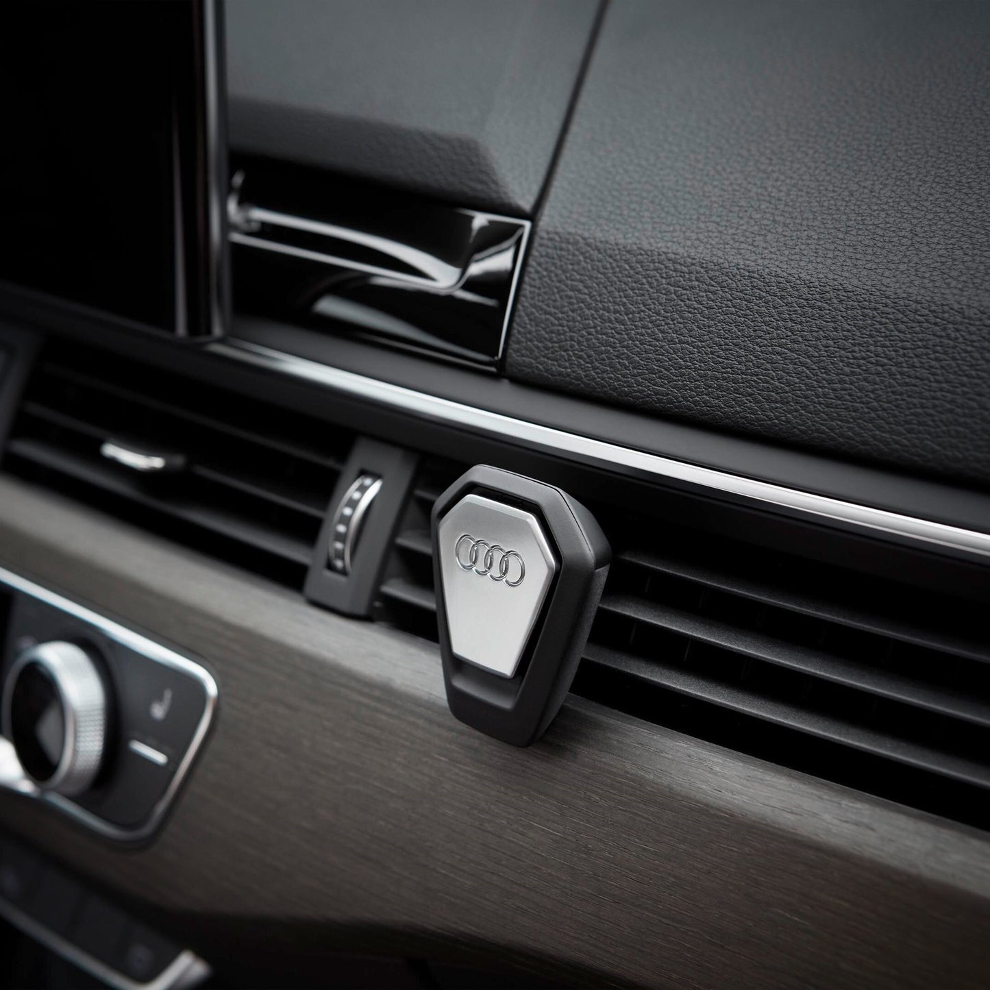 Audi singleframe fragrance dispenser