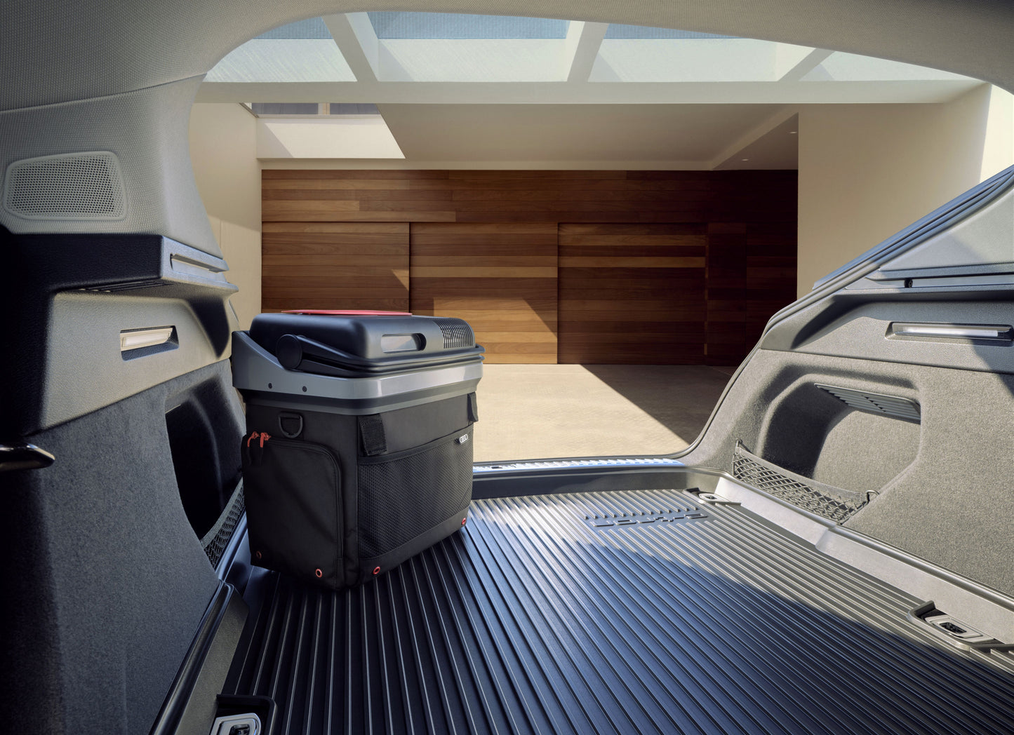 Audi Cool and hot box