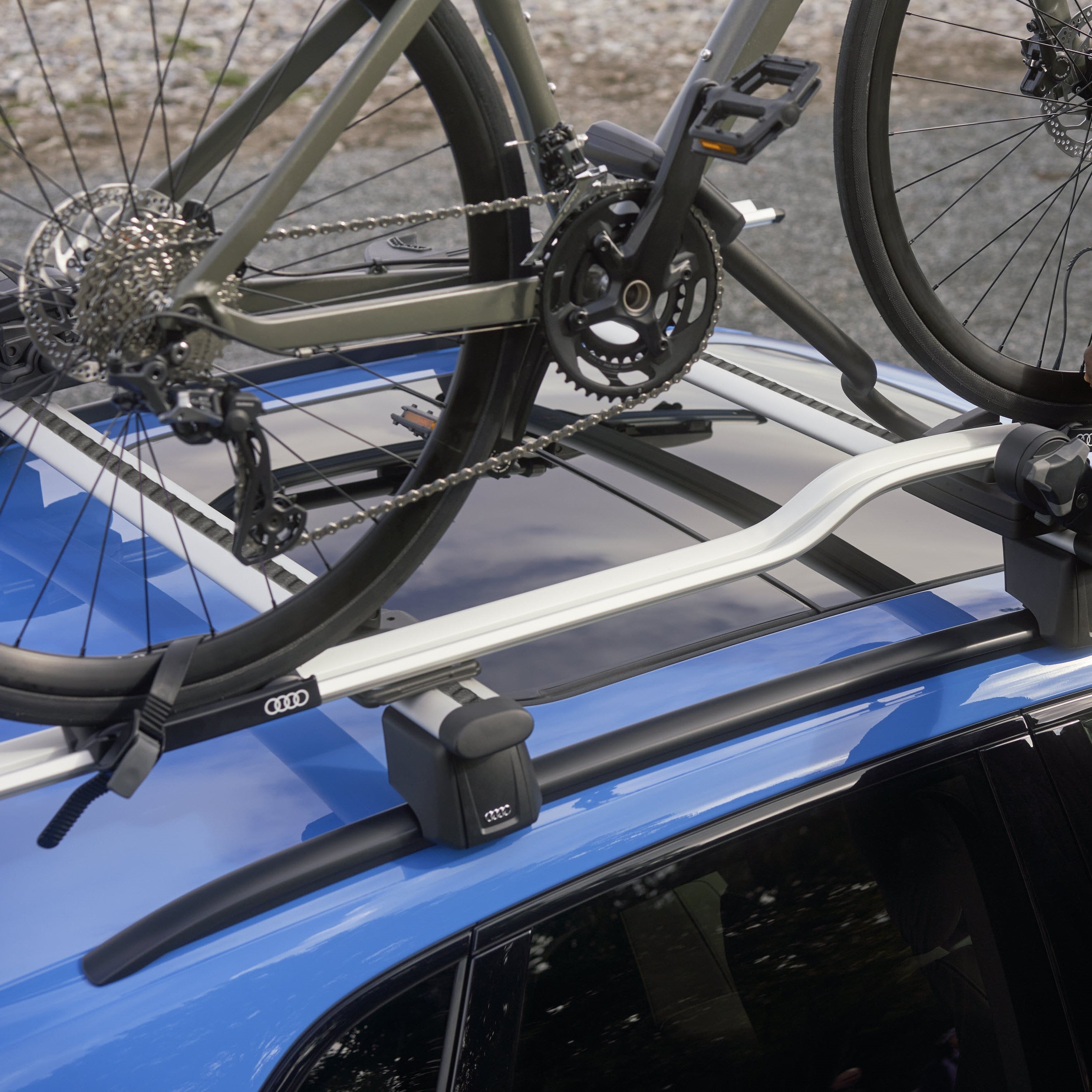 Audi Rear Rack Bicycle rack, Audi genuine Roof Mount | Audi Store