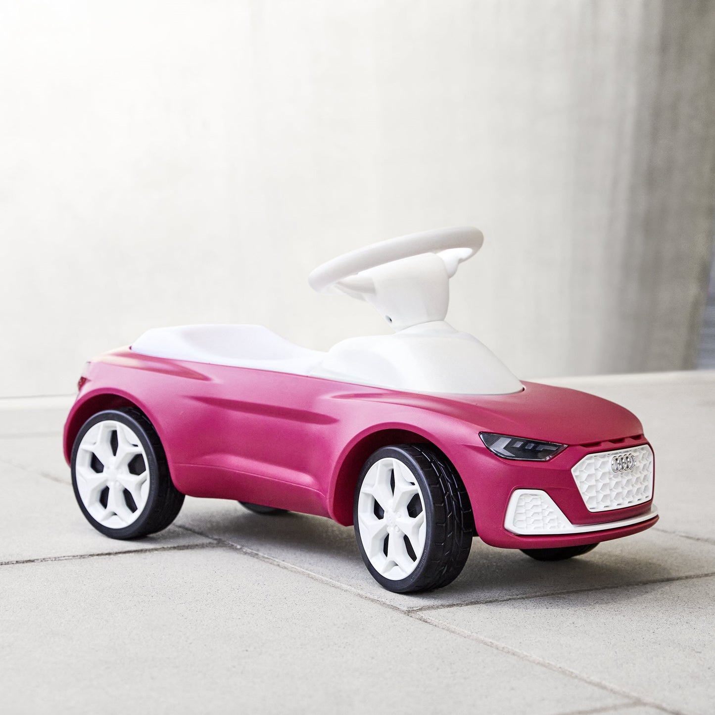 Audi Junior quattro, pink